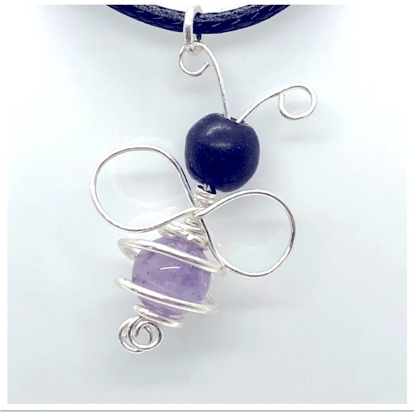 Sterling Silver and Amethyst Bee Pendant Necklace 17” long - Picture 2 of 7